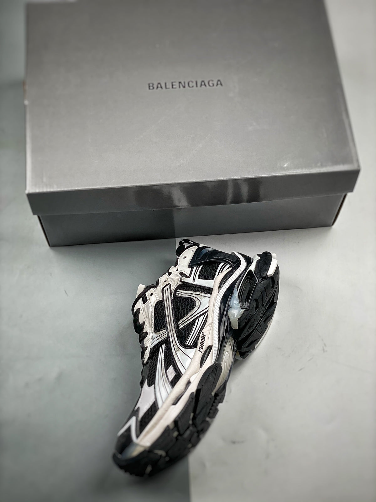 Sneakers Runner 7.5 'Noir Blanc'