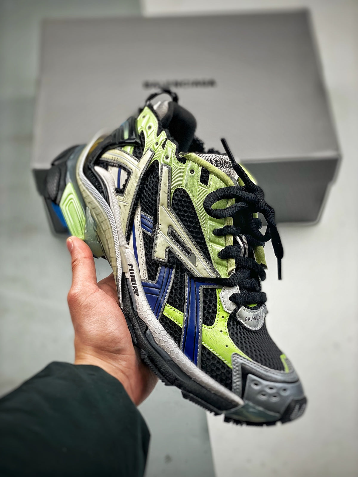 Sneakers Runner 'Noir Bleu Jaune Fluo'