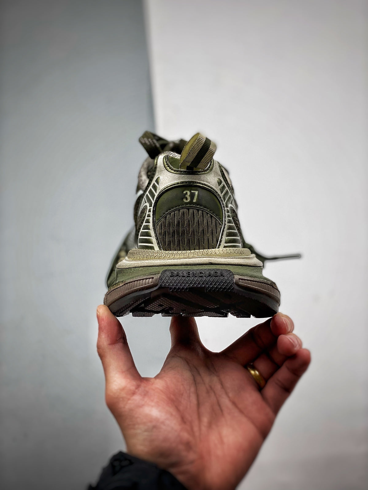 Sneakers 3XL 'Vert Kaki'