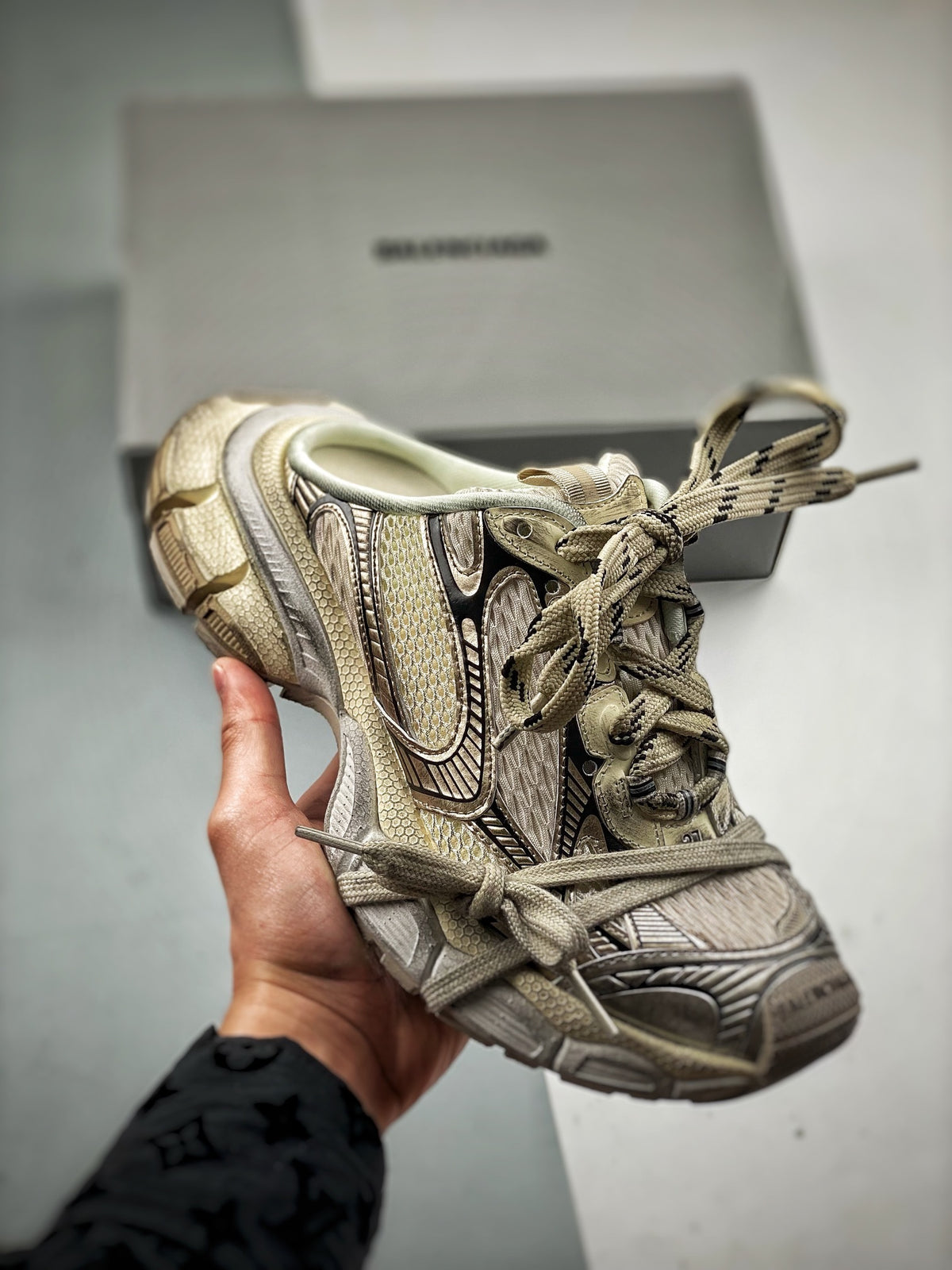 Sneakers 3XL 'Beige Vieilli'