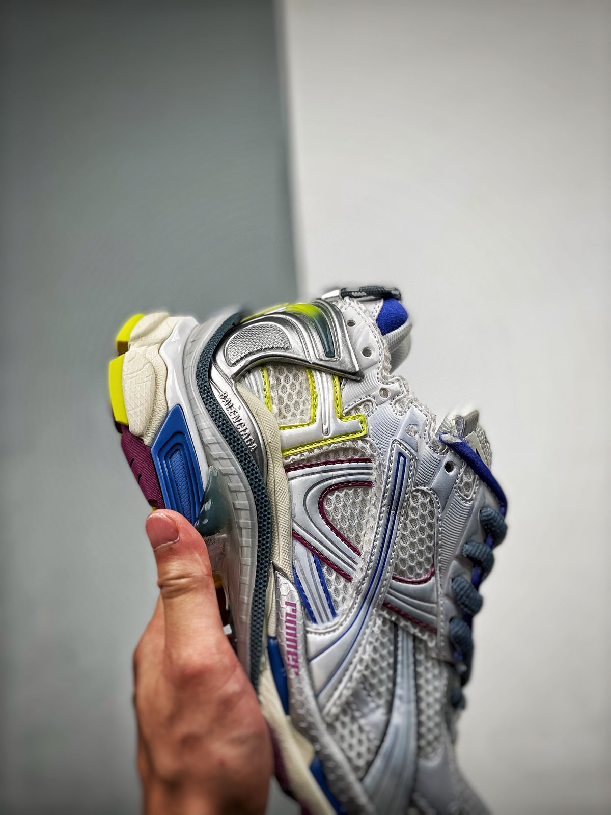 Sneakers Runner 7.5 'Blanc Jaune Bleu Violet'