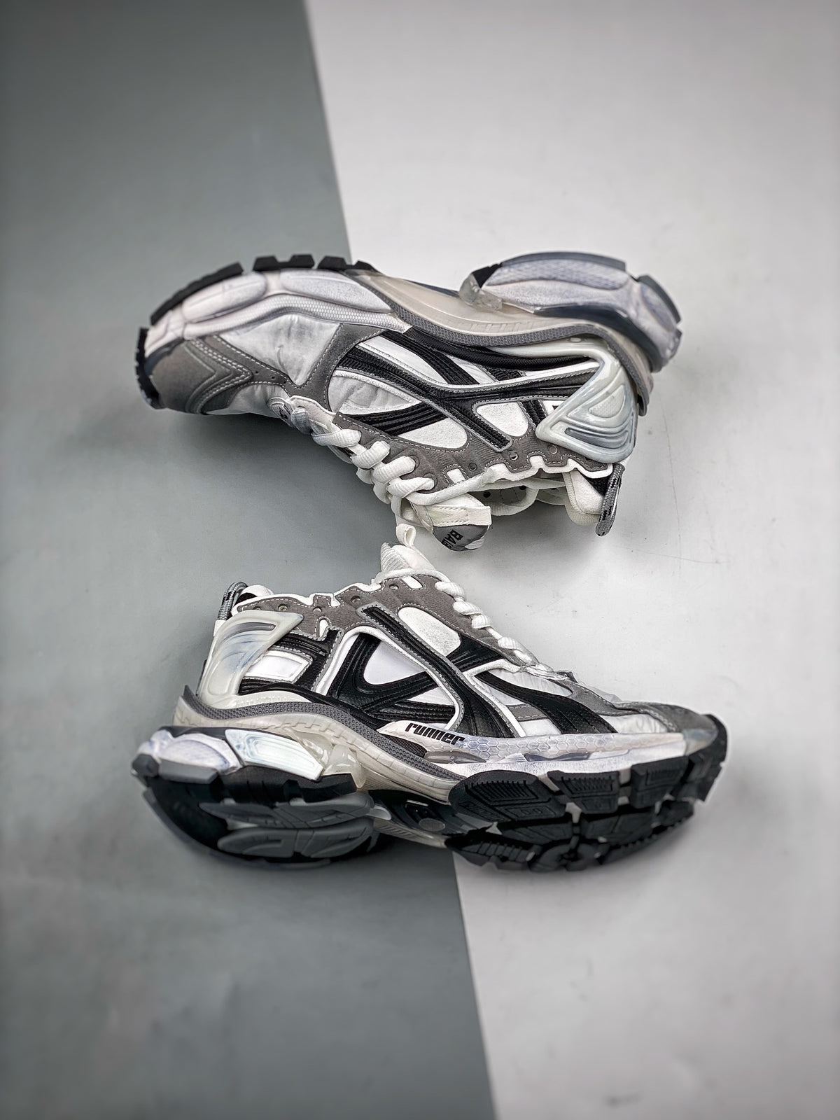 Sneakers Runner 7.5 'Argent Noir'