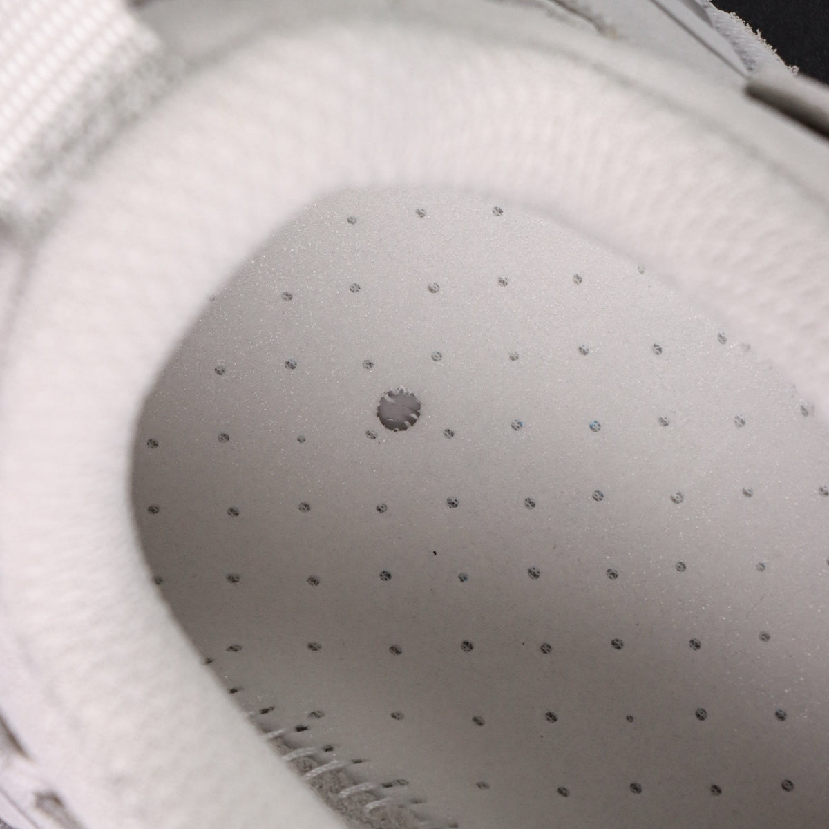 Sneakers 16 'Blanc'