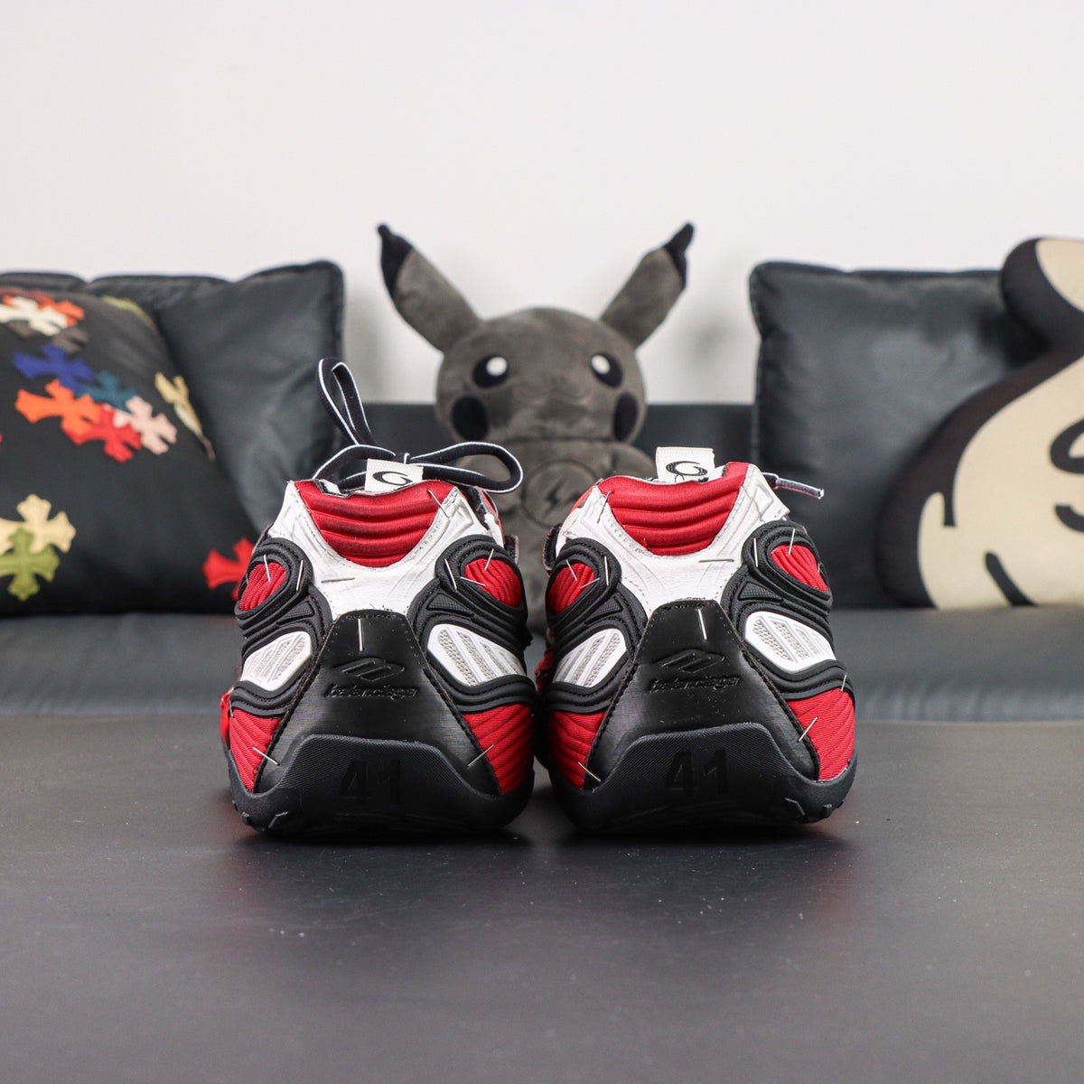 Sneakers Soleless 23 'Rouge Noir'