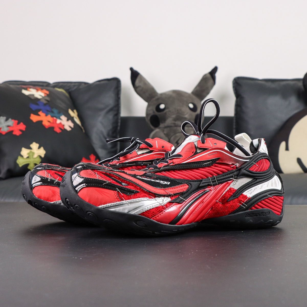 Sneakers Soleless 23 'Rouge Noir'