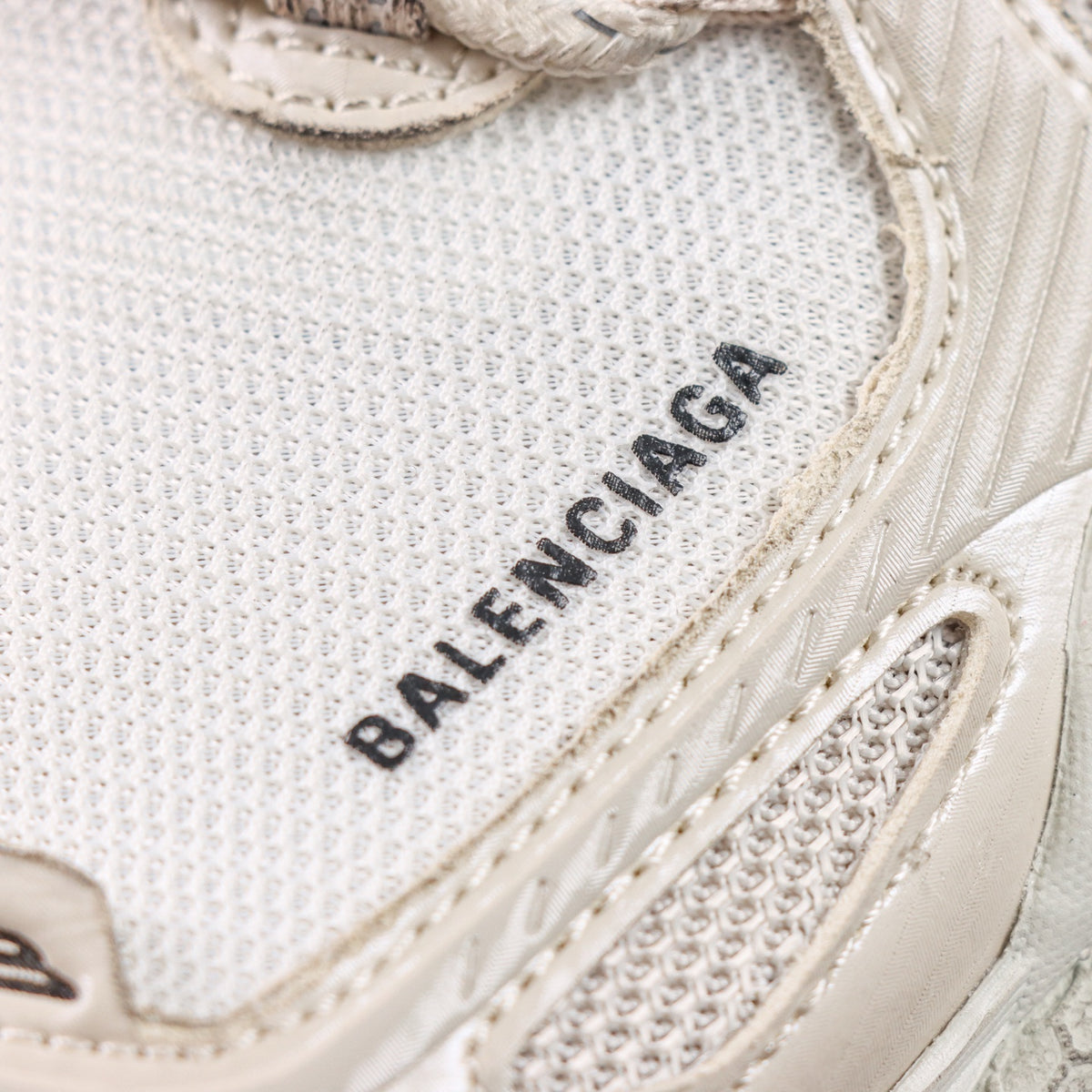 Sneakers Triple S.2 'Beige Crème'