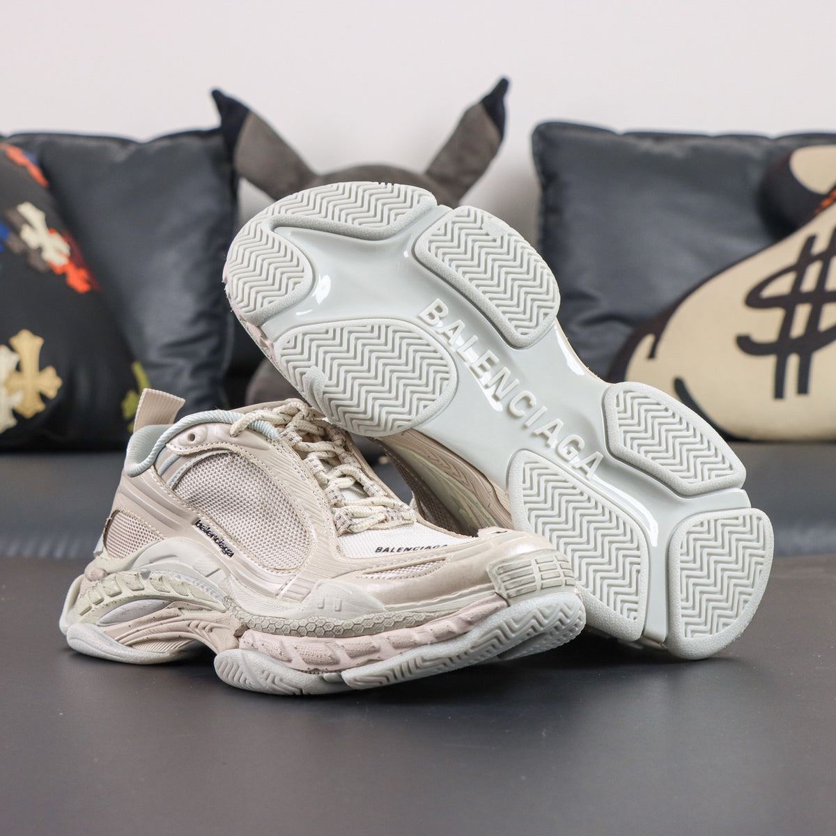 Sneakers Triple S.2 'Beige Crème'