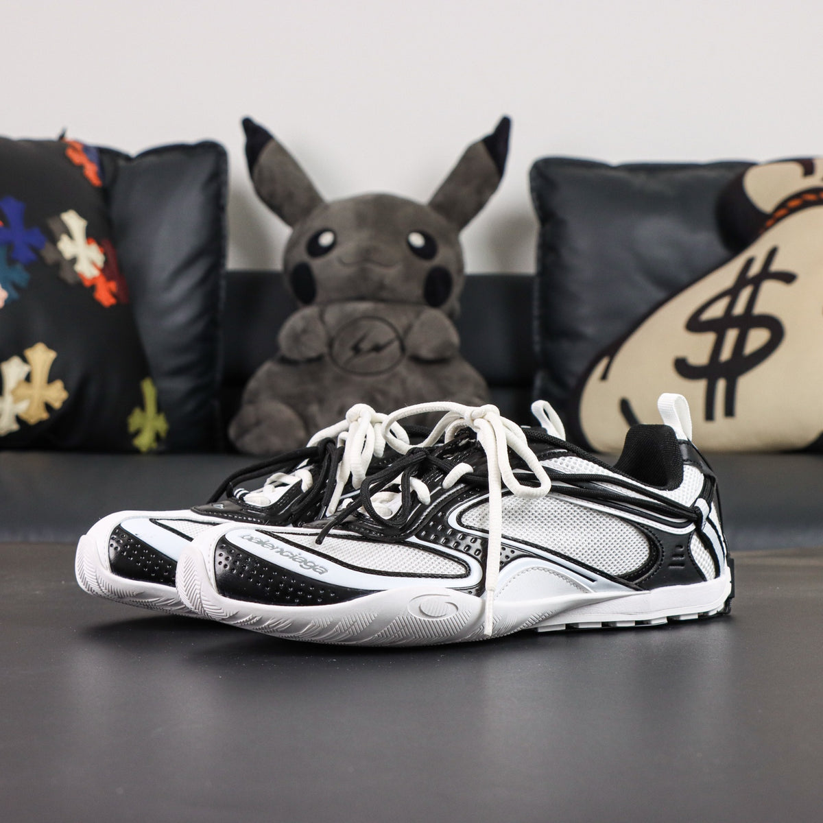 Sneakers Radar 25 'Blanc Noir'