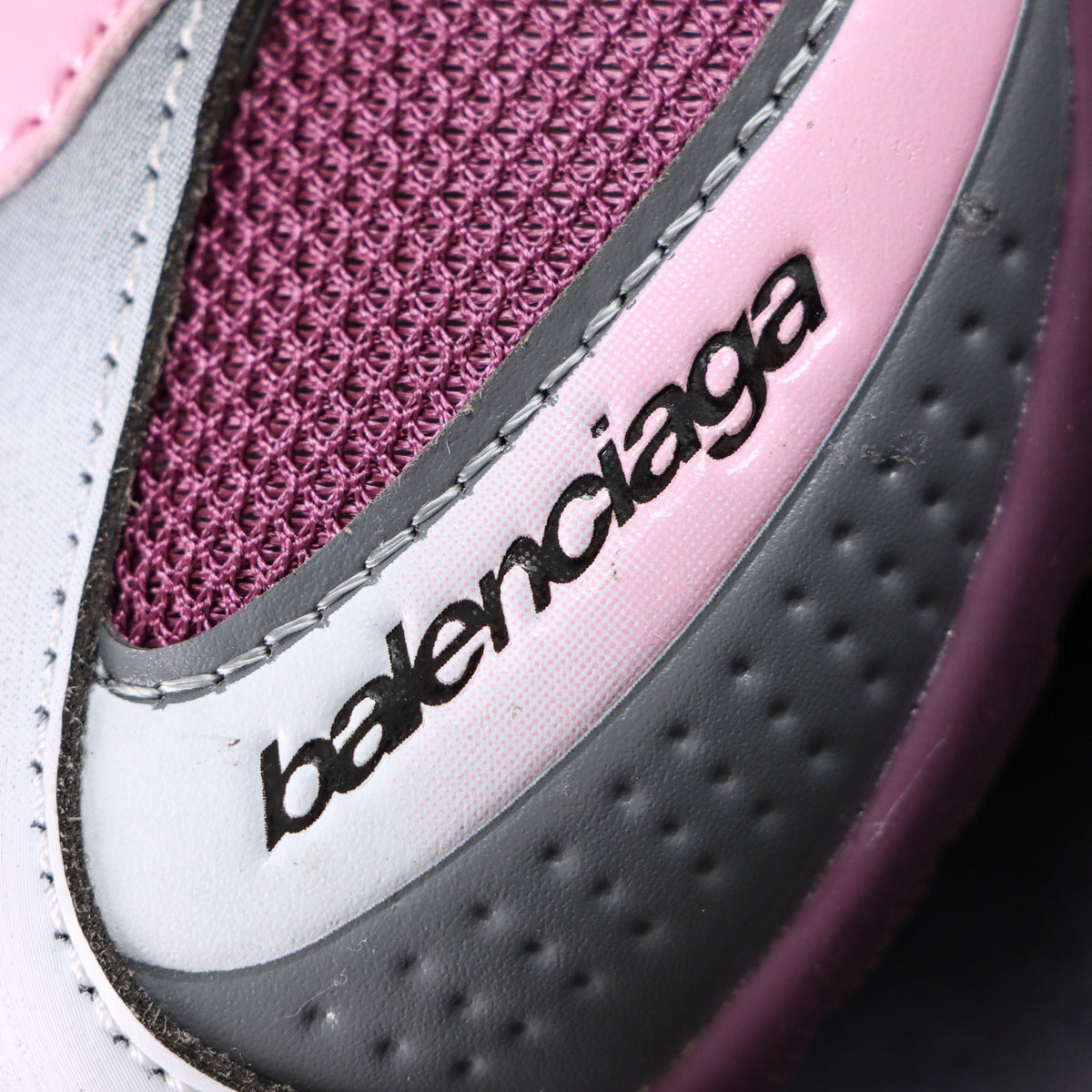 Sneakers Radar 25 'Rose Violet'