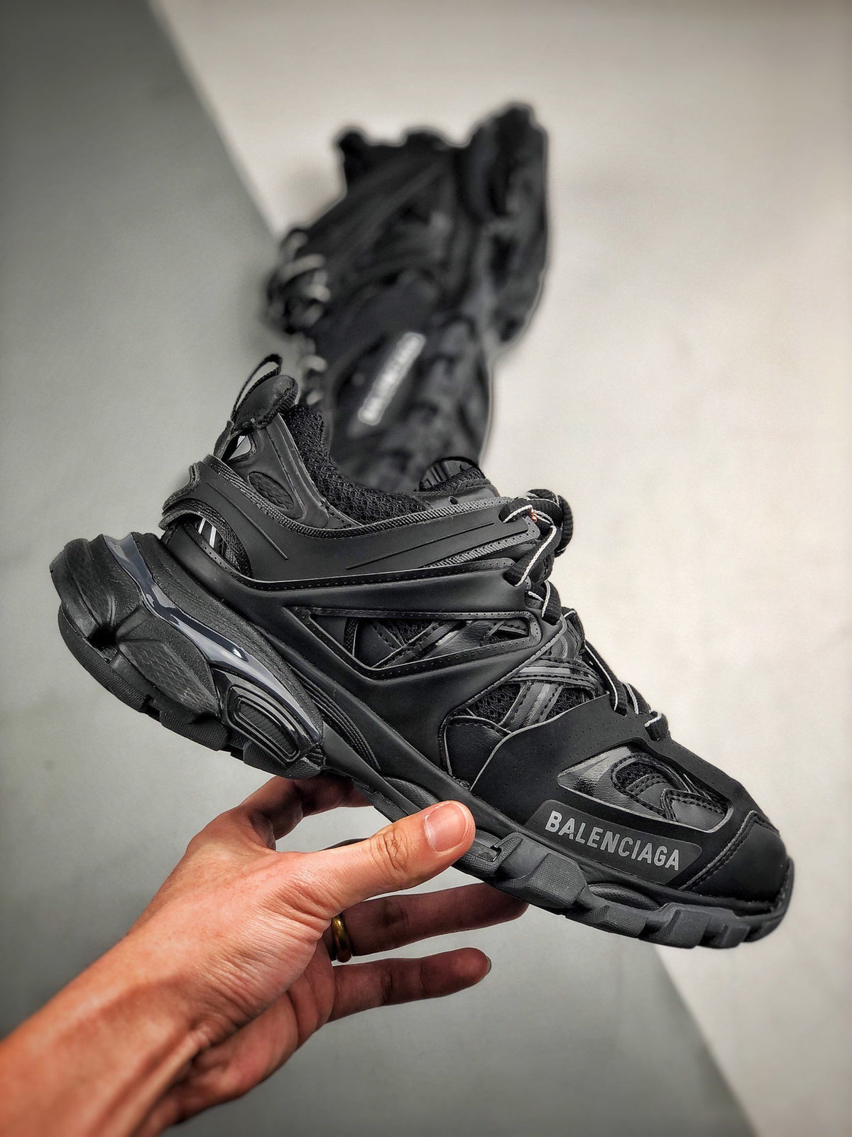 Sneakers Track 1.0 'Noir'