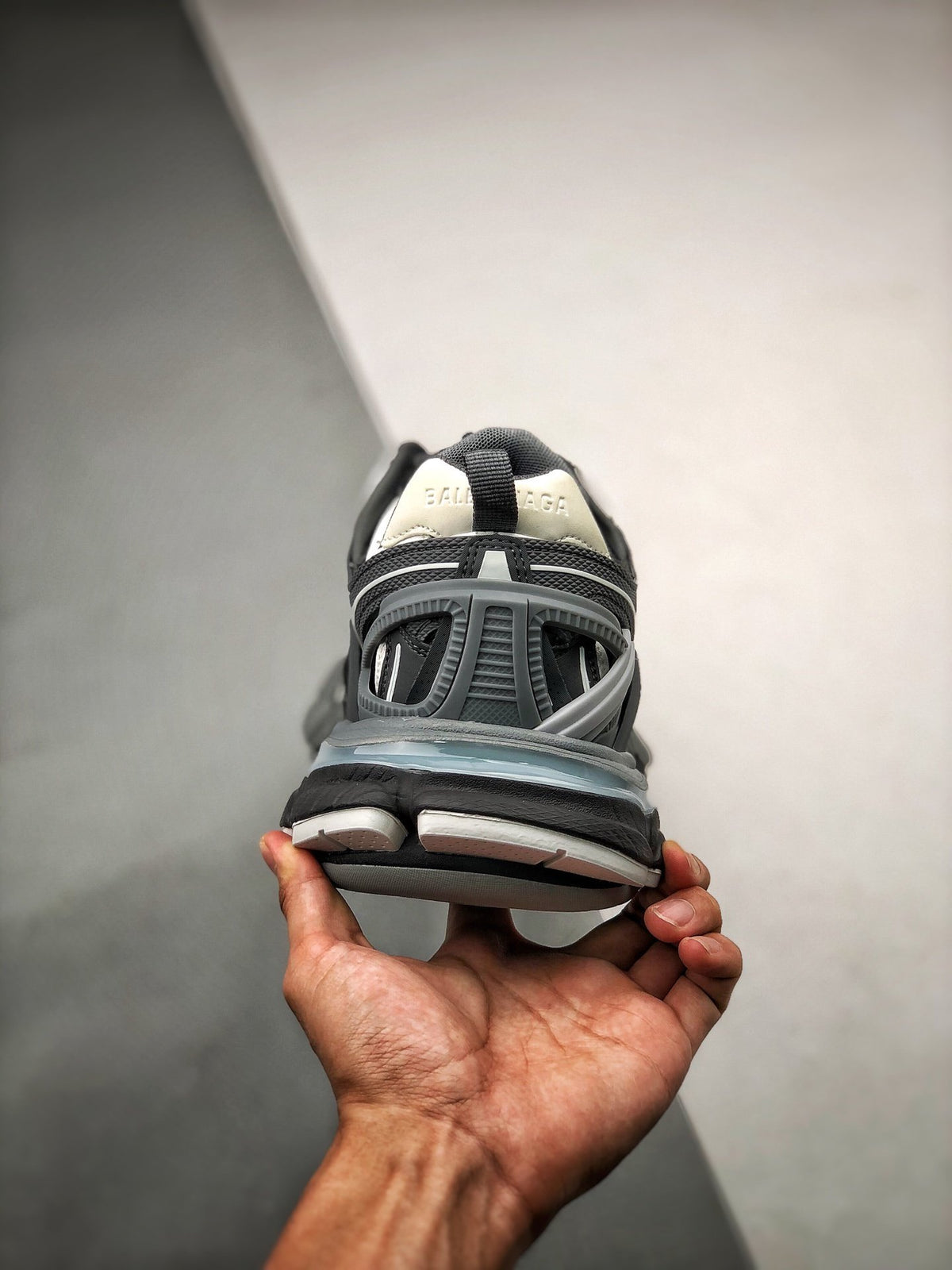 Sneakers Track 2.0 'Gris Anthracite'