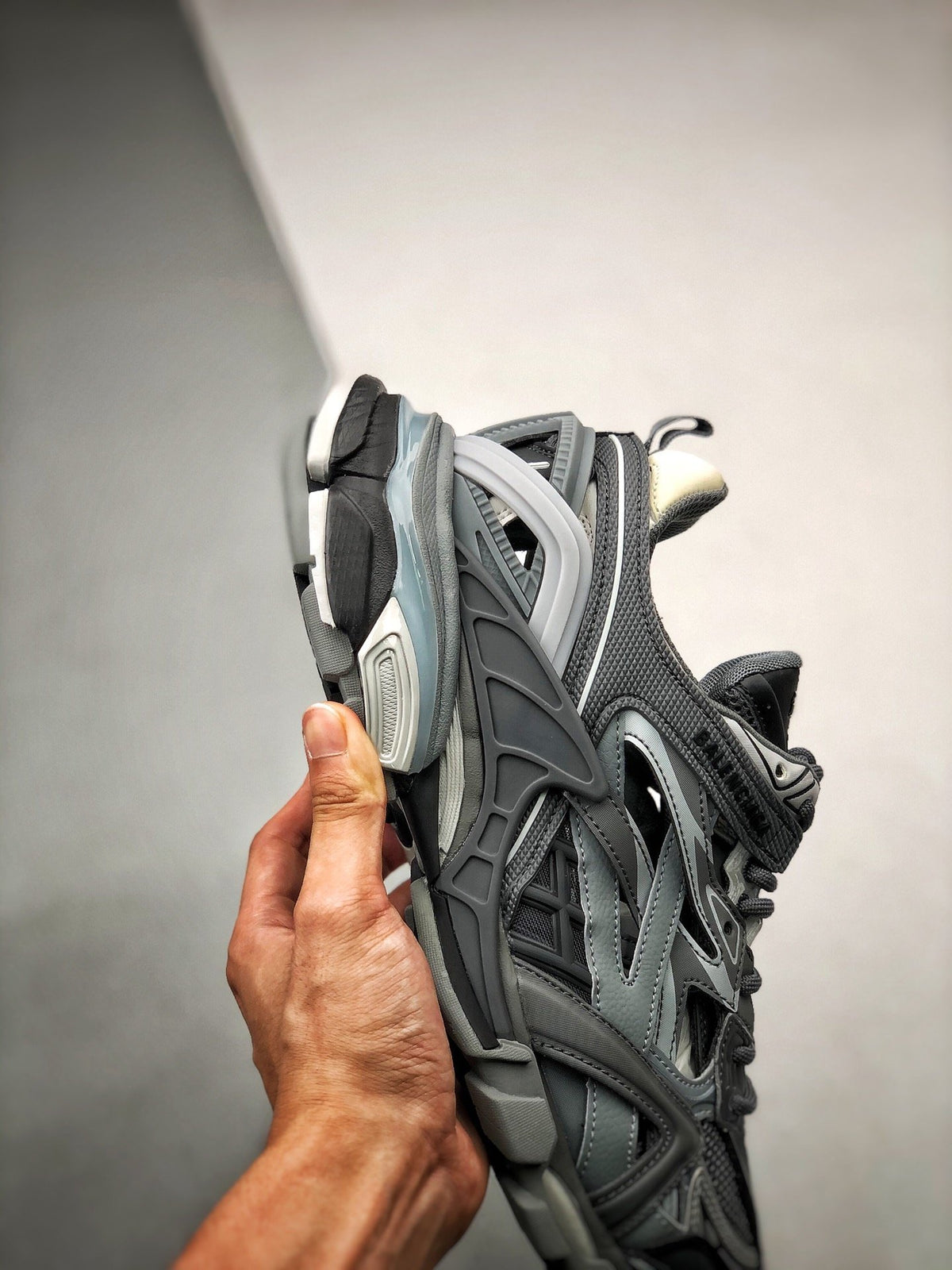 Sneakers Track 2.0 'Gris Anthracite'