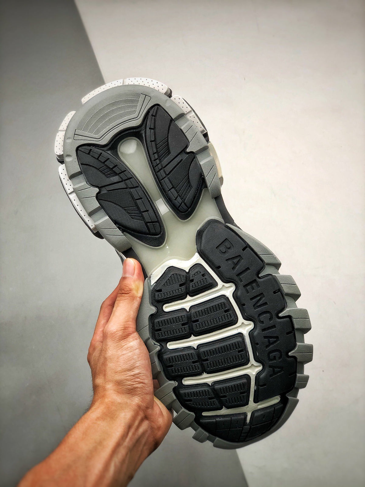 Sneakers Track 2.0 'Gris Anthracite'
