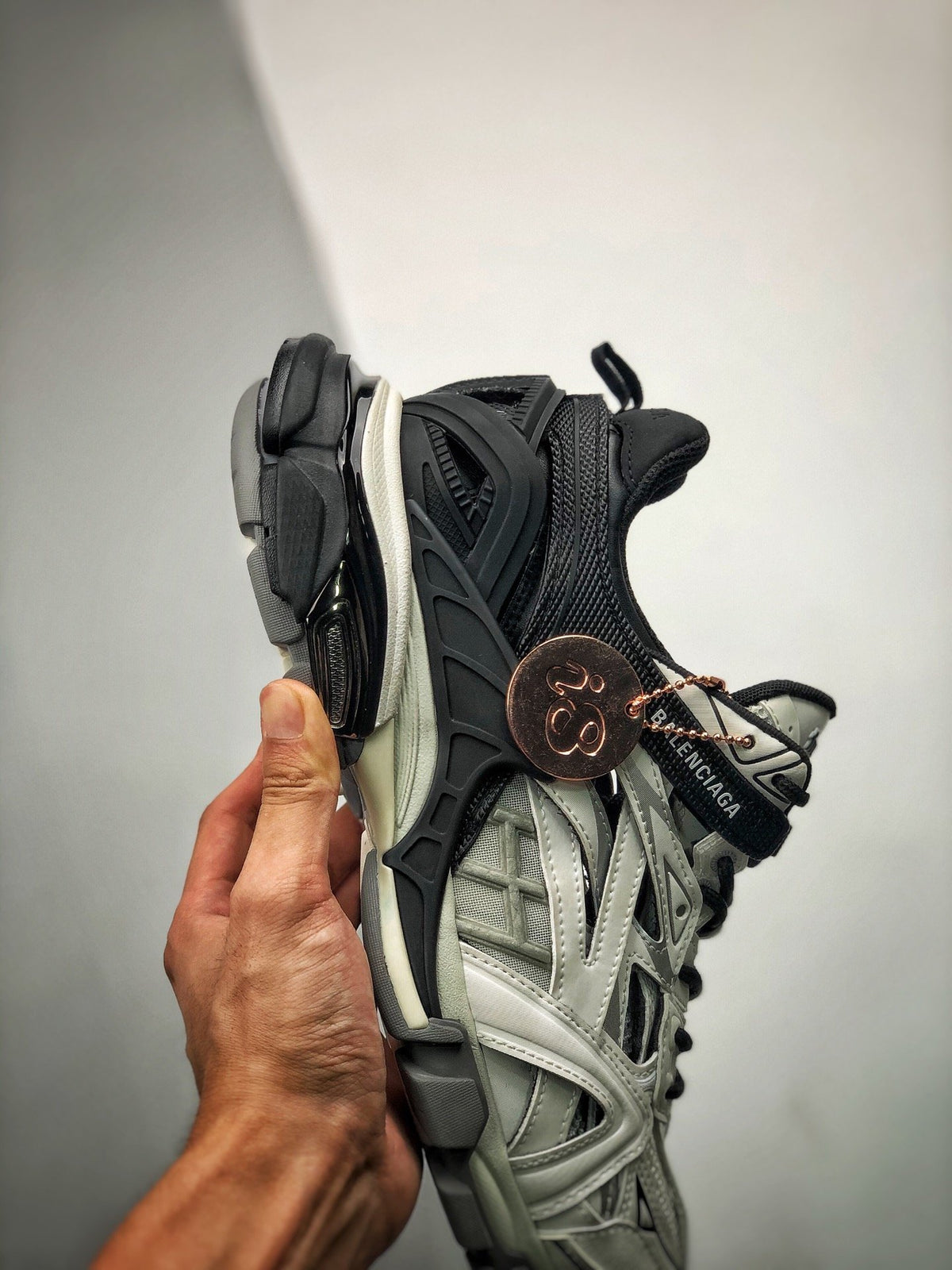 Sneakers Track 2.0 'Blanc Noir'