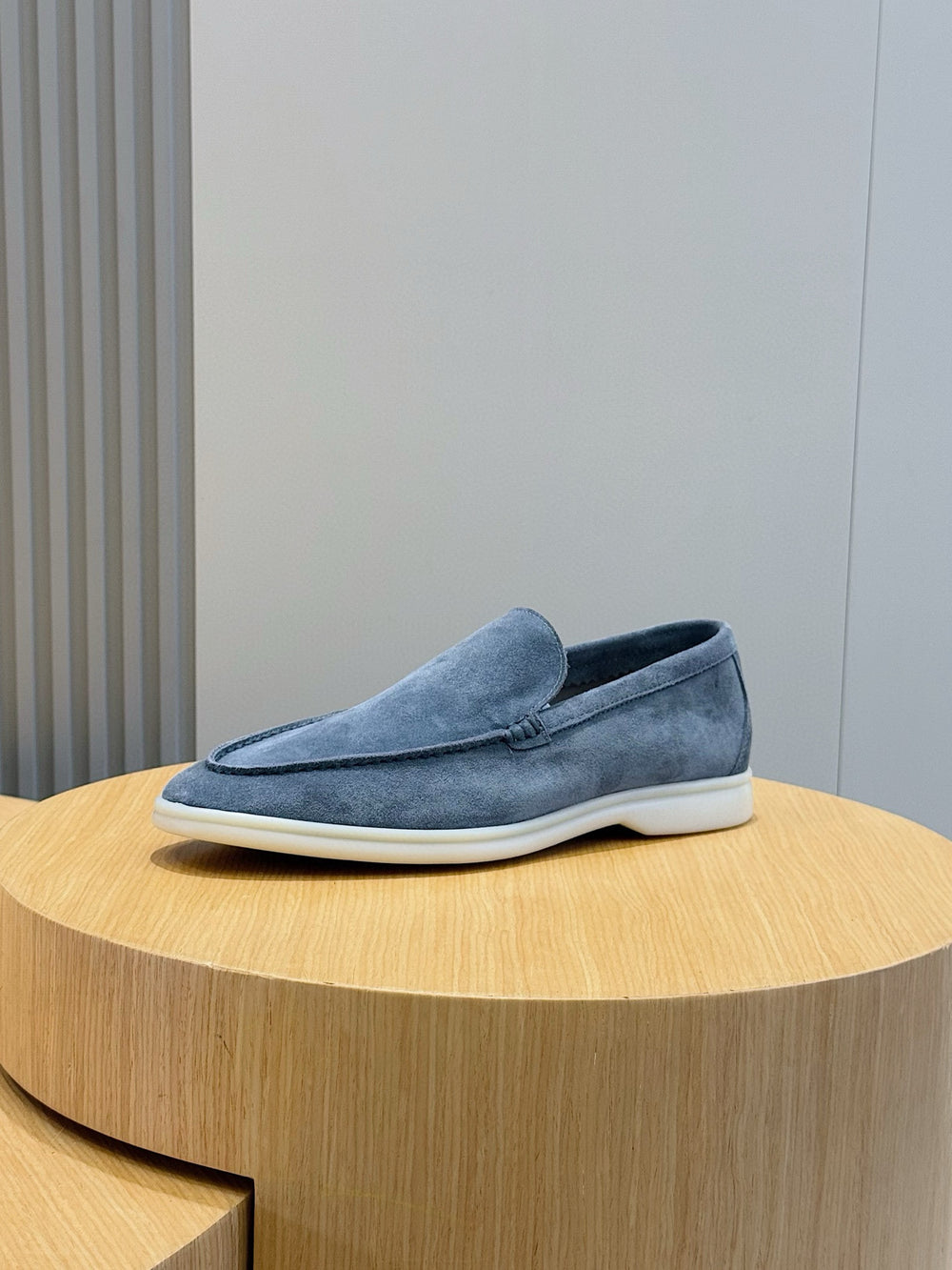 Mocassin en daim Loro P.