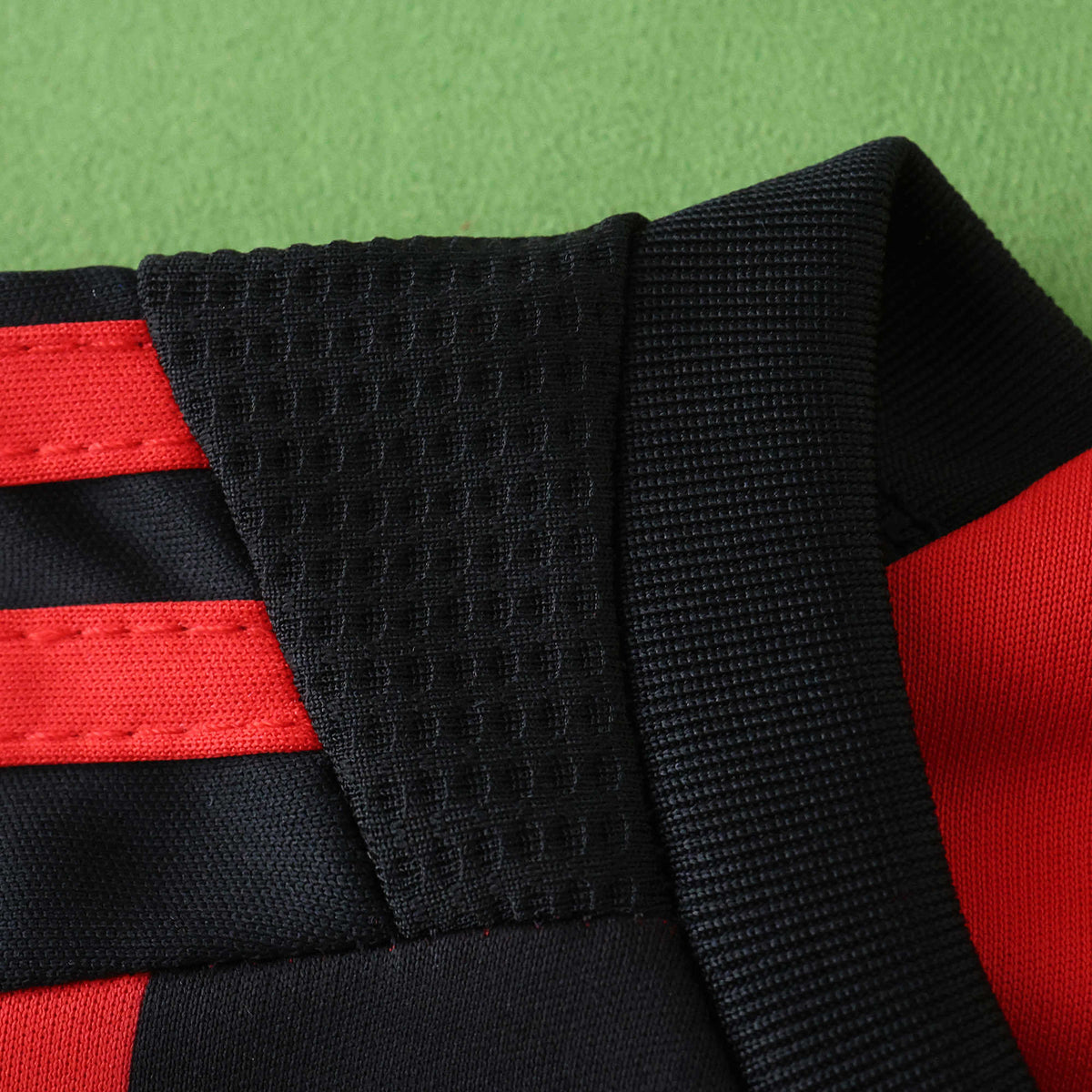 Ensemble Enfant AC Milan 2008/09 Domicile Rétro — vue 3