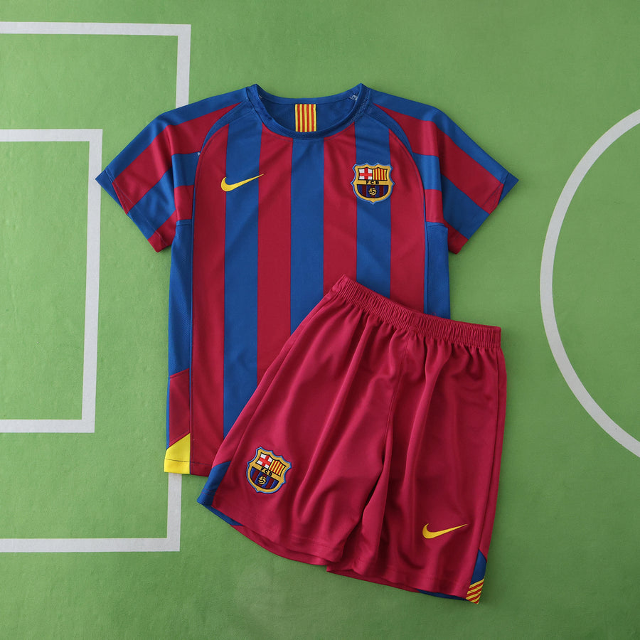 Ensemble Enfant FC Barcelone 2005/06 Domicile Rétro — vue 8