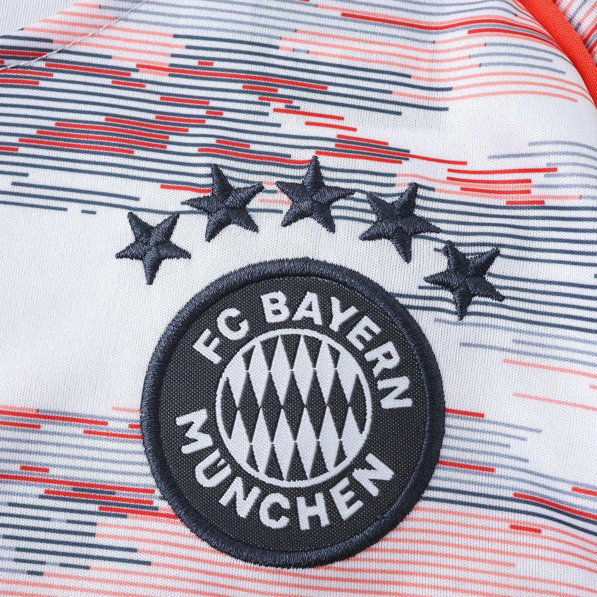 Ensemble Enfant Bayern Munich 2025/26 Extérieur — vue 4