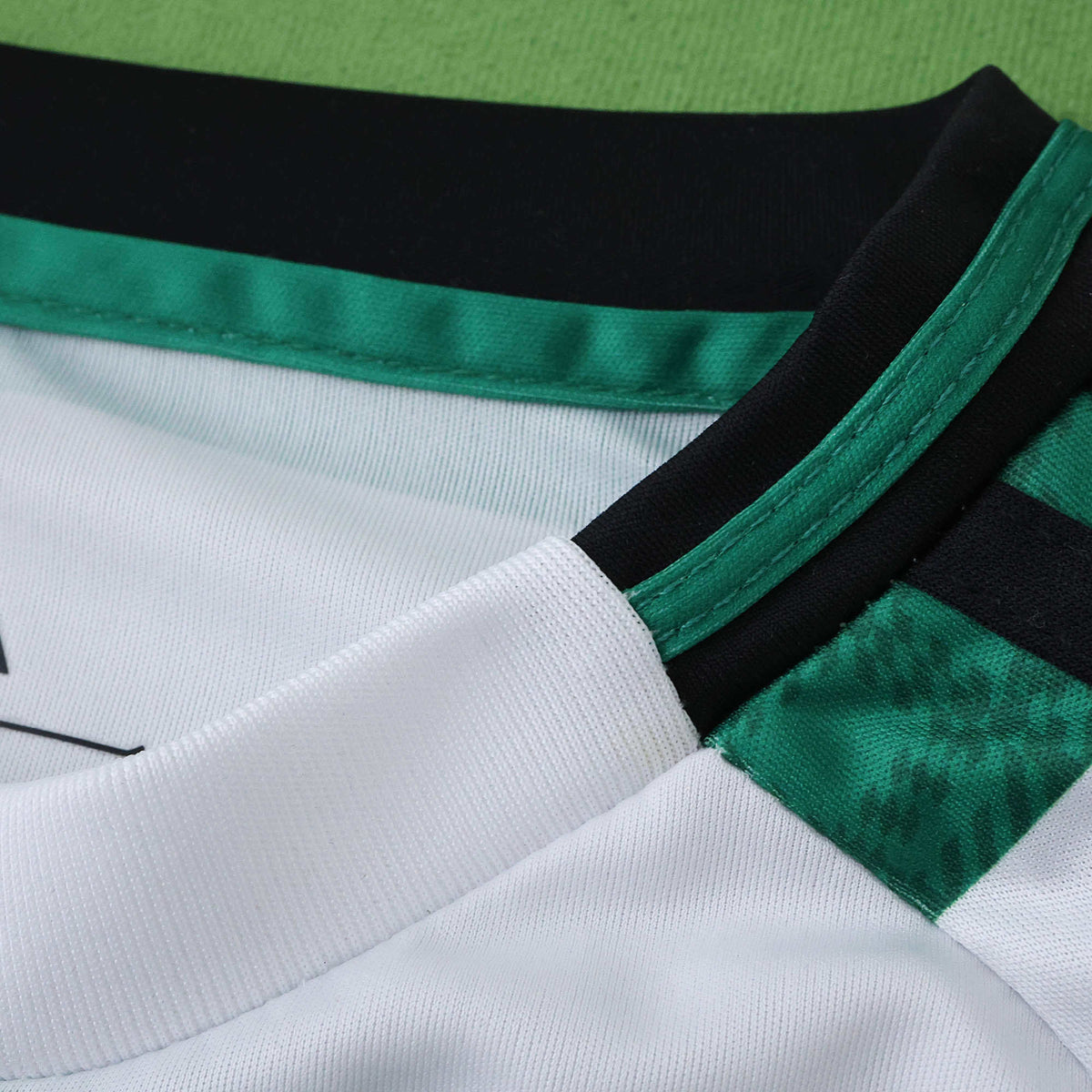 Ensemble Enfant Celtic Glasgow 2025/26 Domicile — vue 3