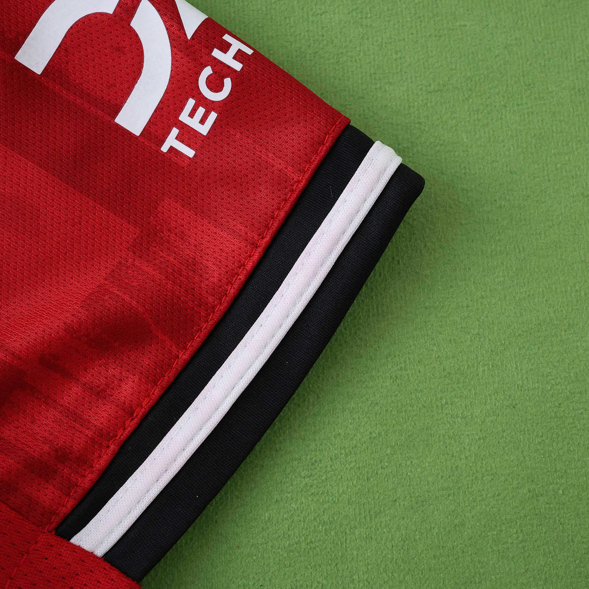 Ensemble Enfant Manchester United 2025/26 Domicile — vue 9