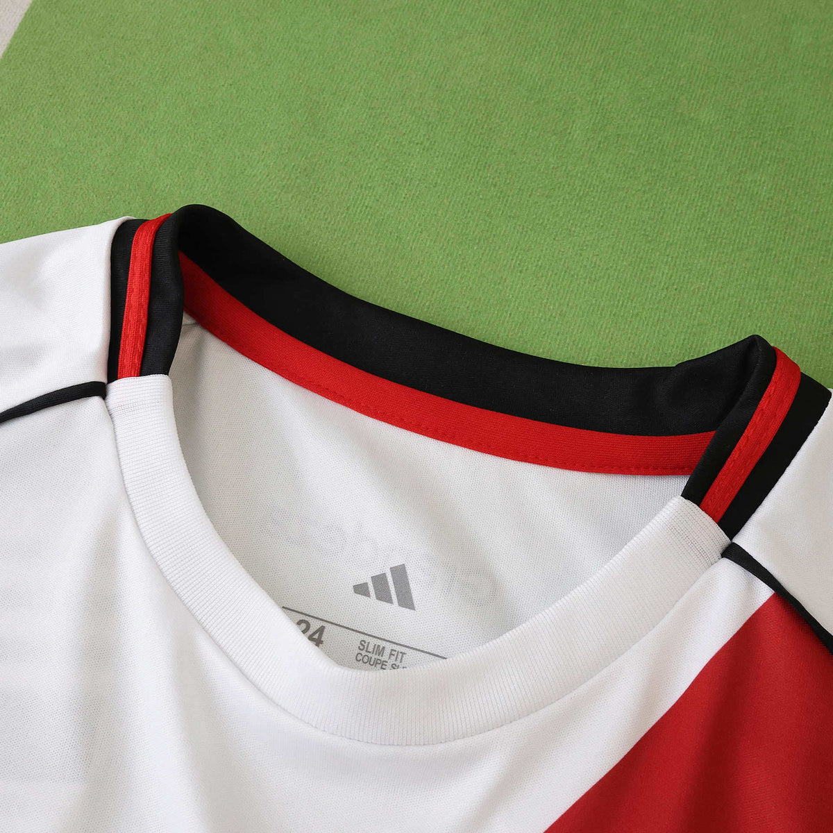 Ensemble Enfant River Plate 2025/26 Domicile — vue 2
