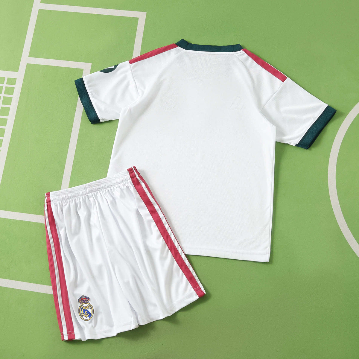 Ensemble Enfant Real Madrid 2026/27 Domicile — vue 4