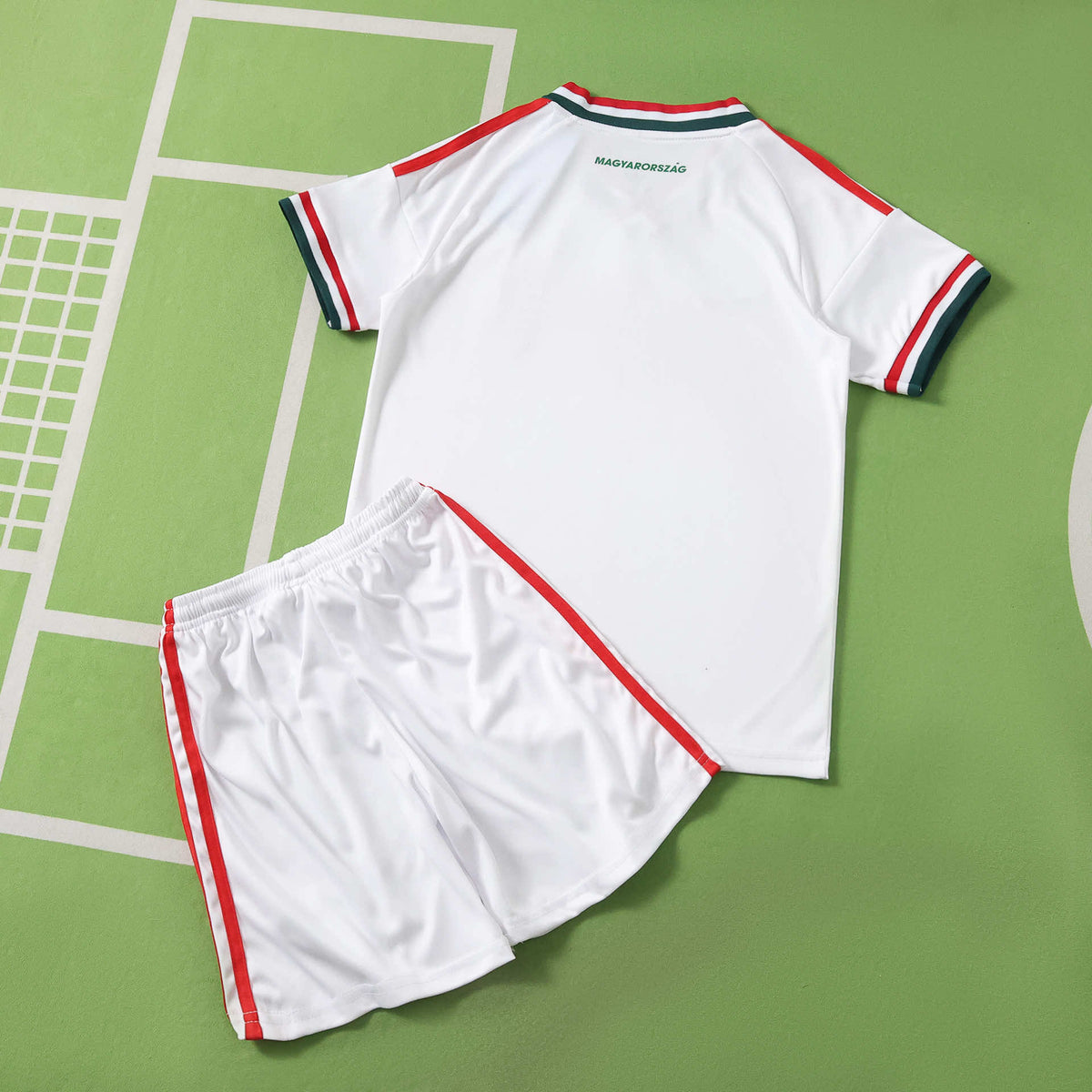 Ensemble Enfant Hongrie 2026 Extérieur — Coupe du Monde 2026 — vue 4