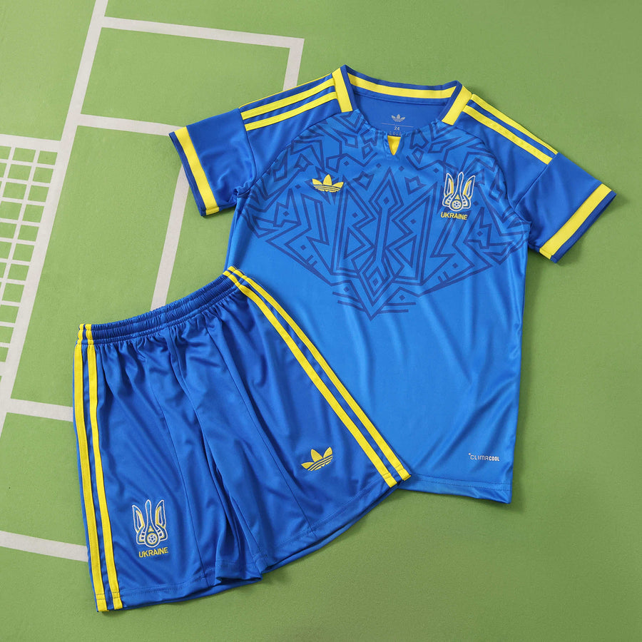 Ensemble Enfant Ukraine 2026 Extérieur — vue 2