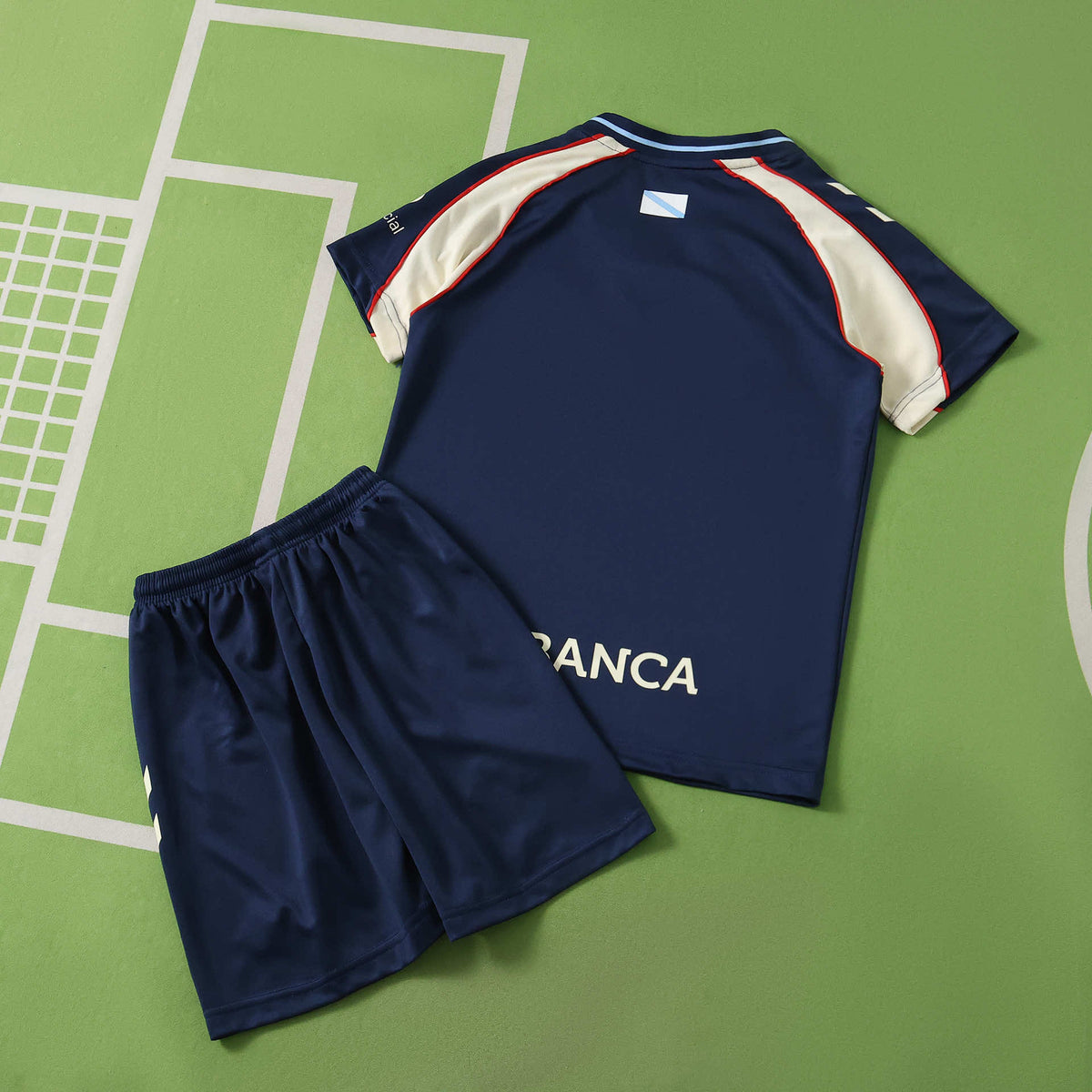 Ensemble Enfant Celta Vigo 2026/27 Extérieur — vue 3