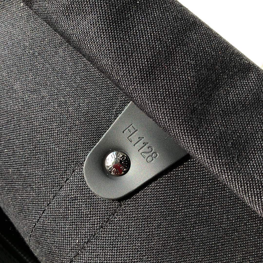 Sac de voyage Keepall – Réf. M40569