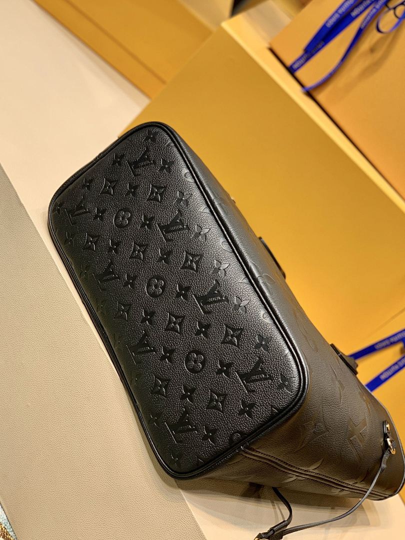 Sac à main Neverfull – Réf. M45685 · Coloris 2