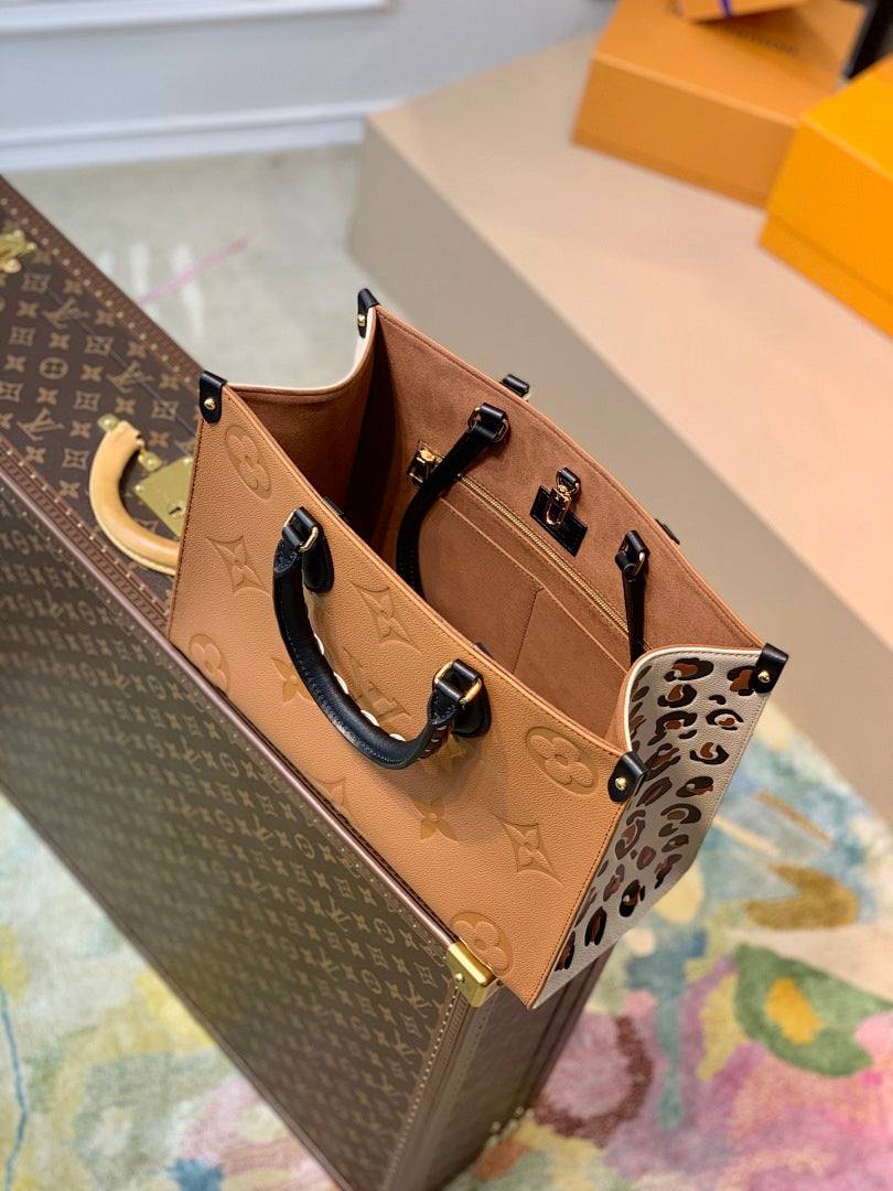 Sac à main OnTheGo – Réf. M58521