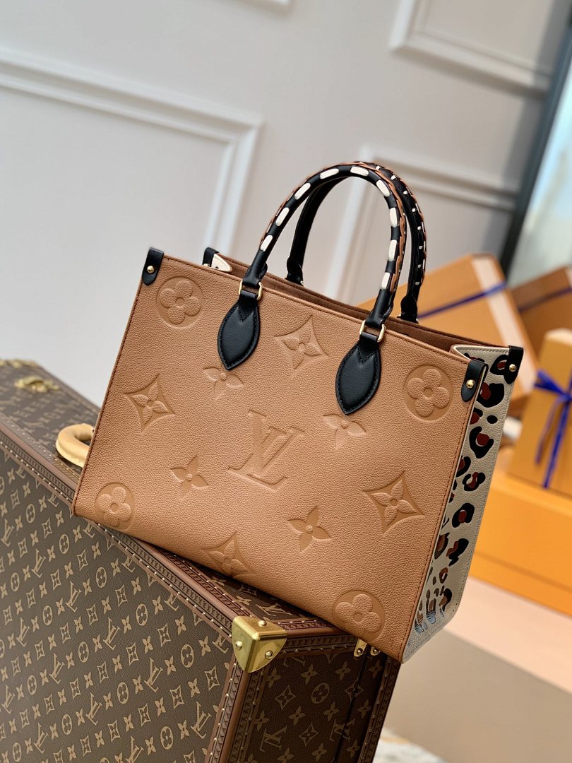 Sac à main OnTheGo – Réf. M58521