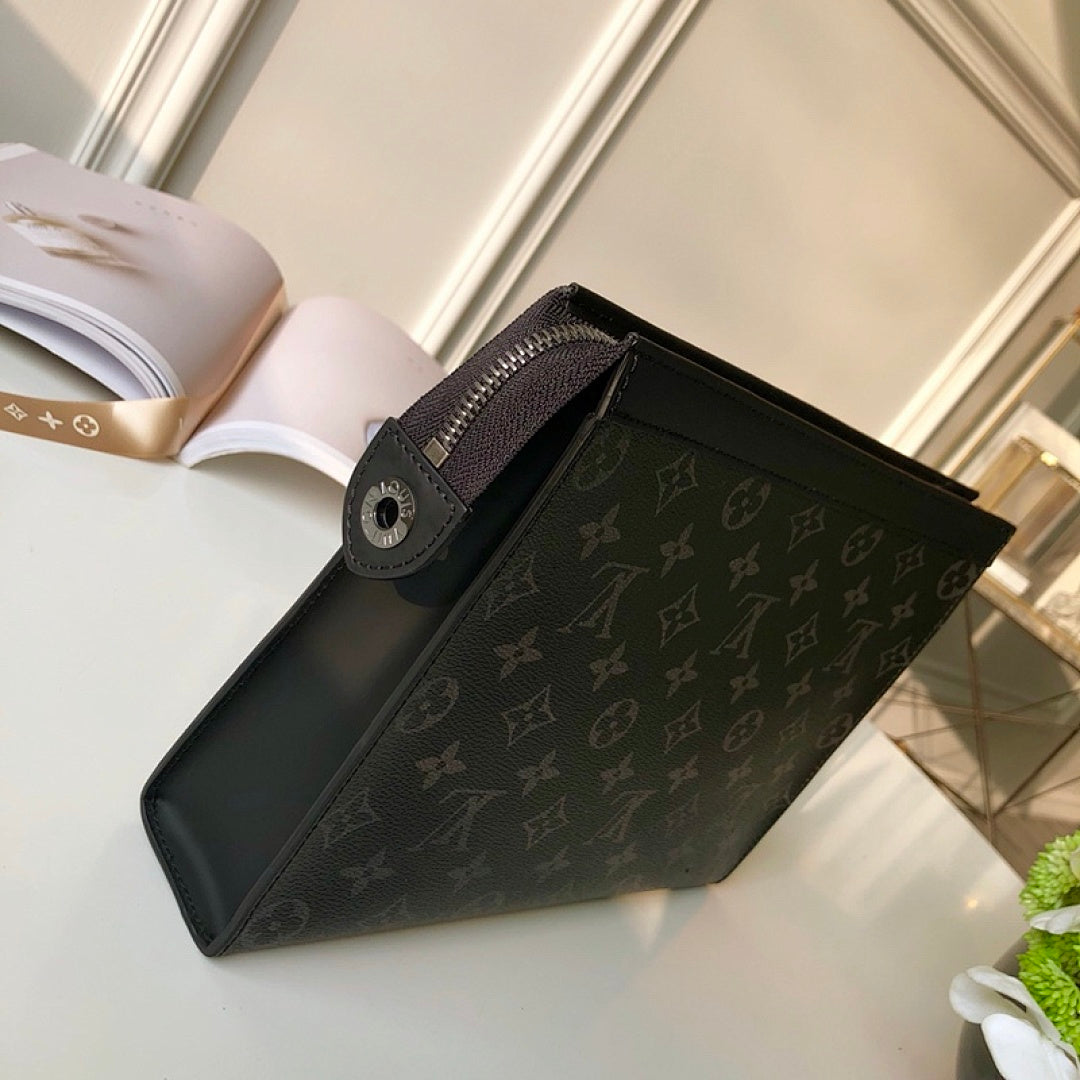 Pochette – Réf. M61692 · Coloris 18