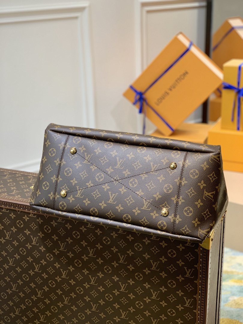 Sac à main – Réf. M44869