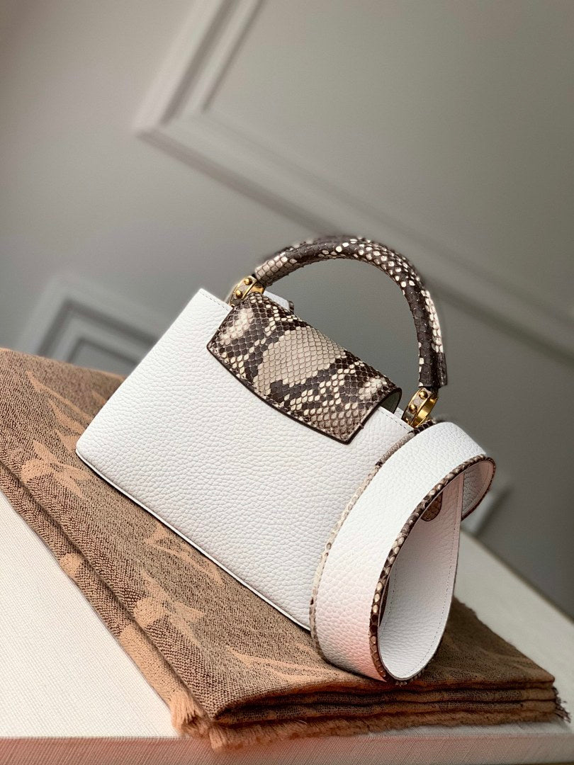 Sac à main Capucines – Réf. M95509