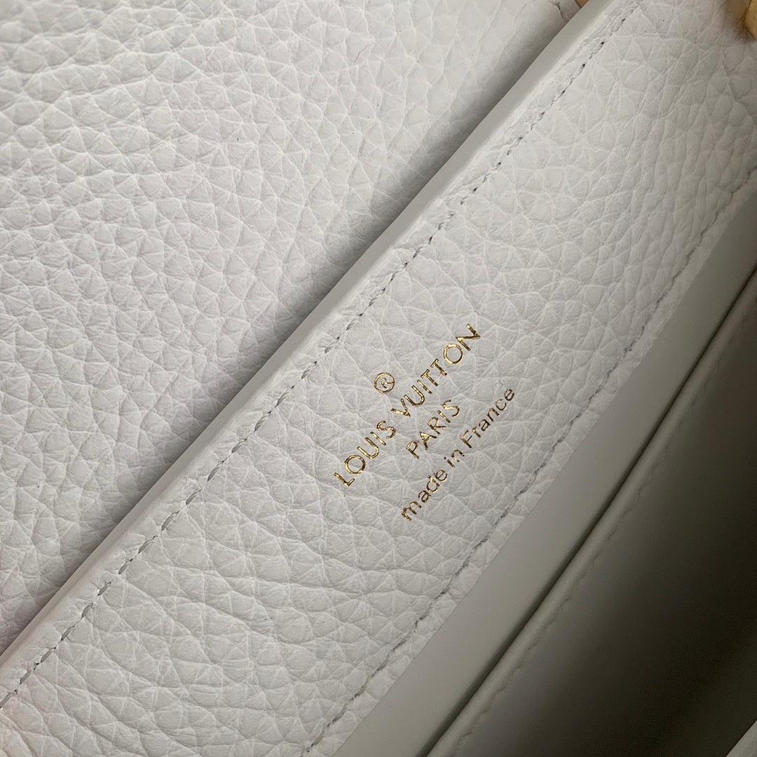 Sac à main Capucines – Réf. M95509