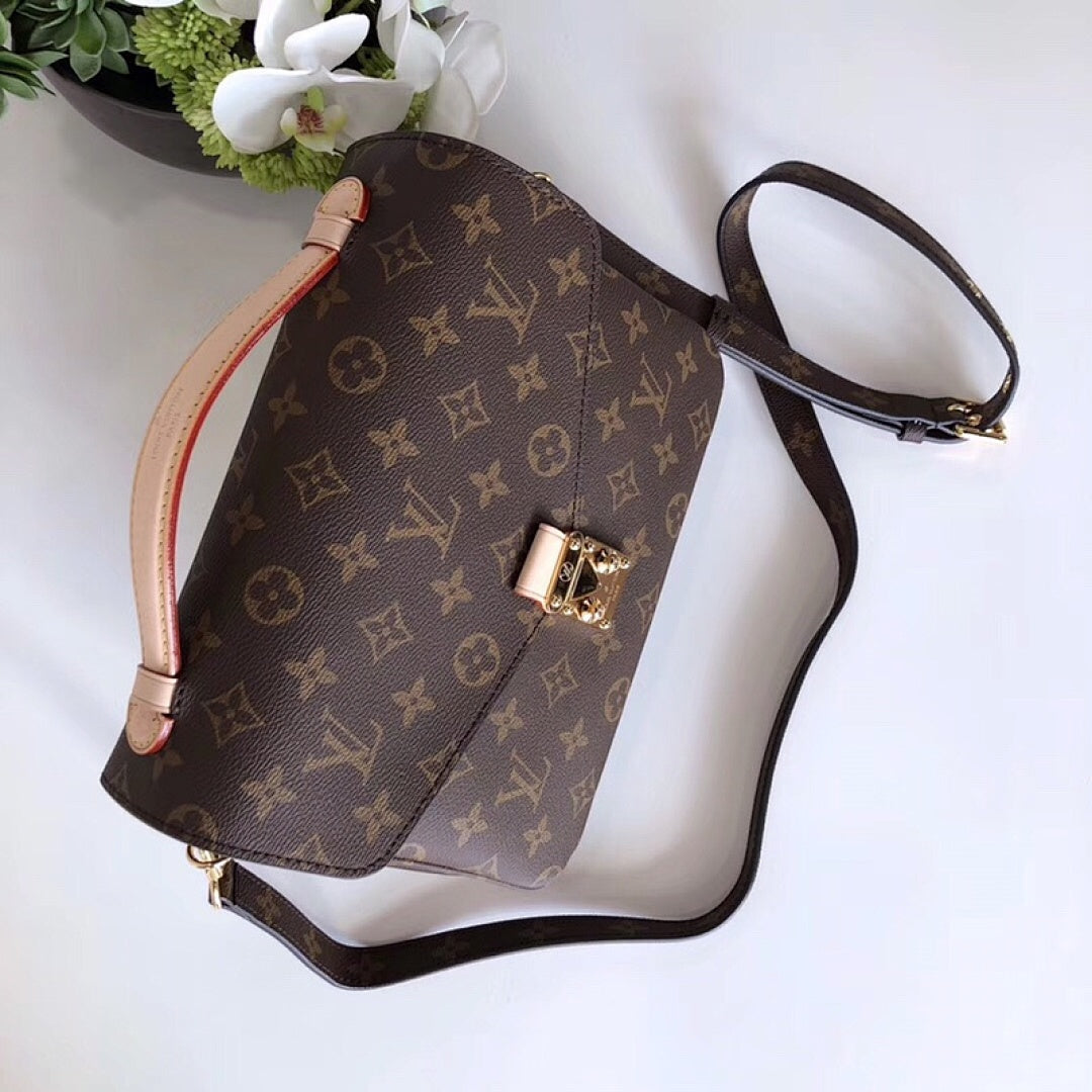 Sac à main – Réf. M40780
