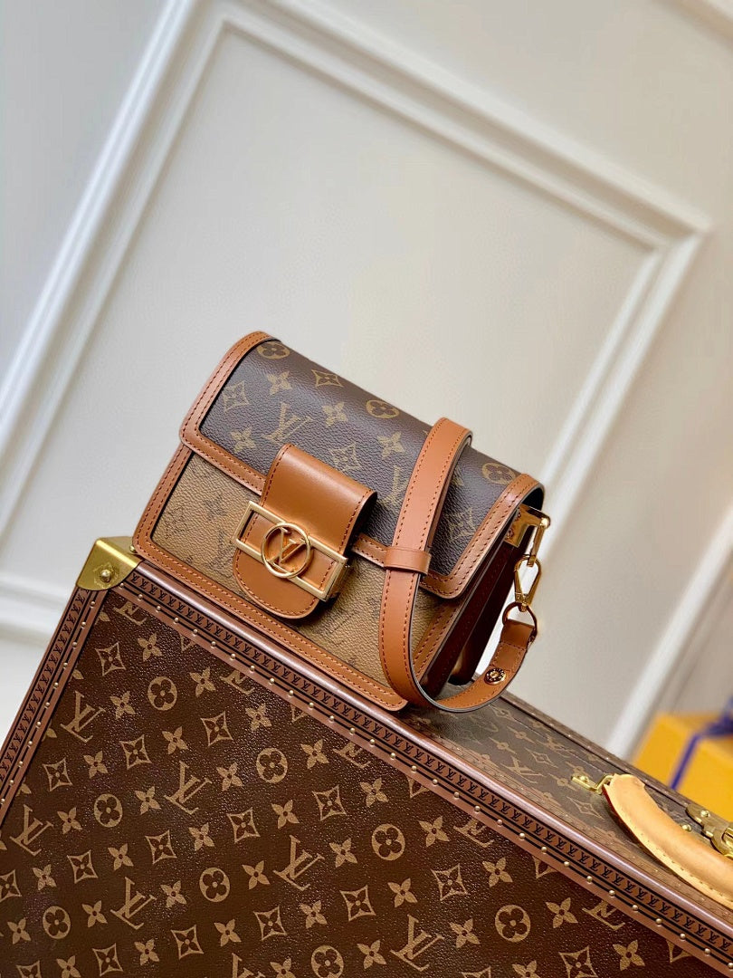 Sac à main Dauphine – Réf. M45959