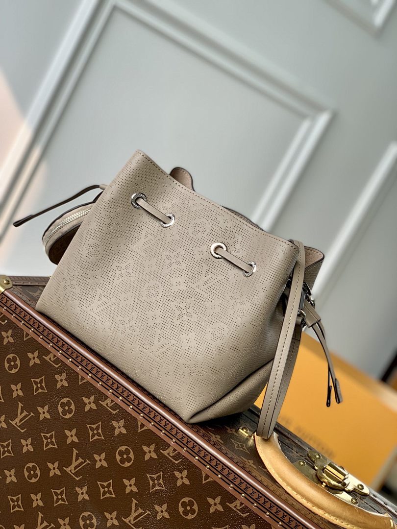 Sac à main Seau – Réf. M21886