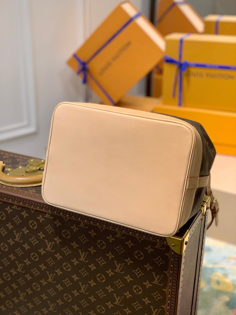 Sac à main Seau – Réf. M42224