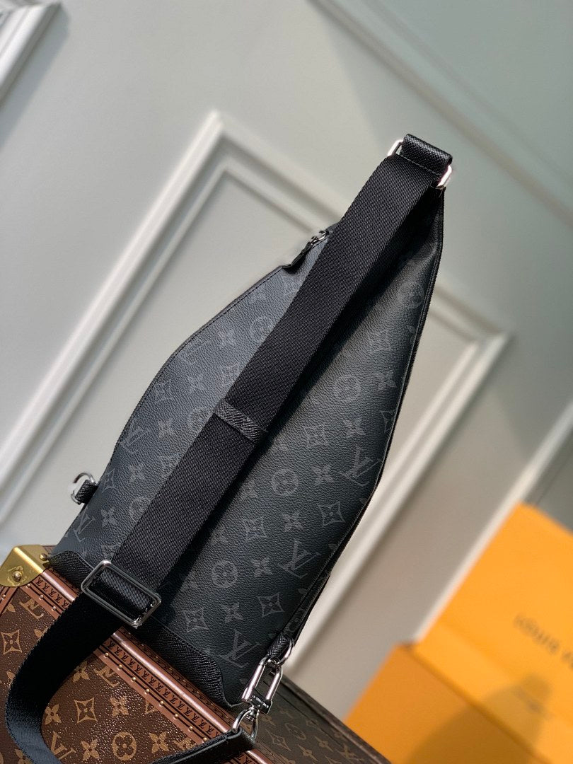 Sacoche Banane – Réf. M30936 · Monogram Noir