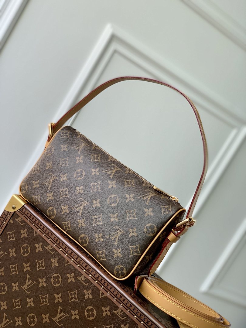 Sac à main – Réf. M60006
