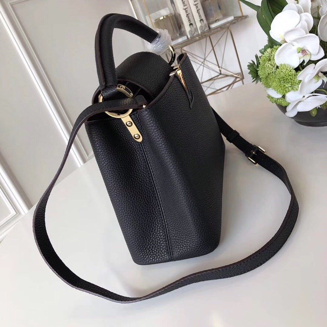 Sac à main Capucines – Réf. M42259