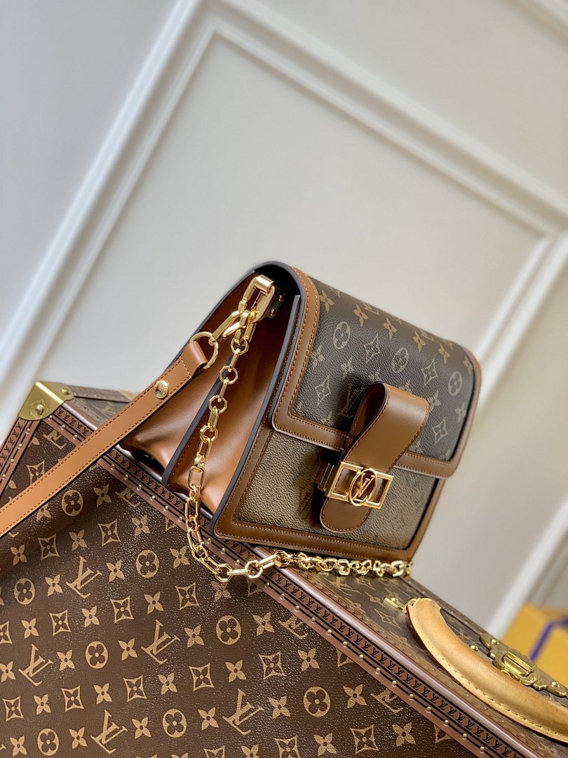 Sac à main Dauphine – Réf. M45958