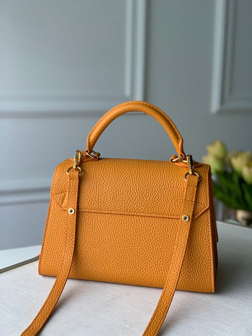 Sac à main Twist – Réf. M57136