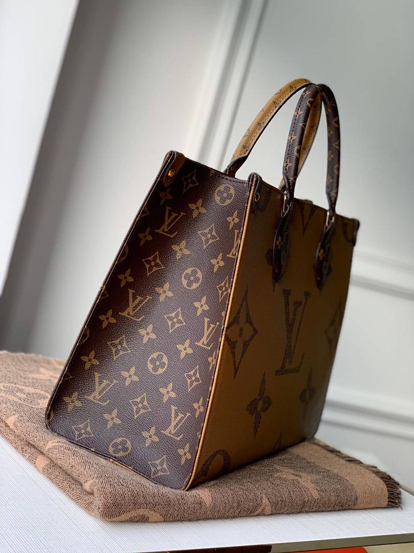 Sac à main OnTheGo – Réf. M45039