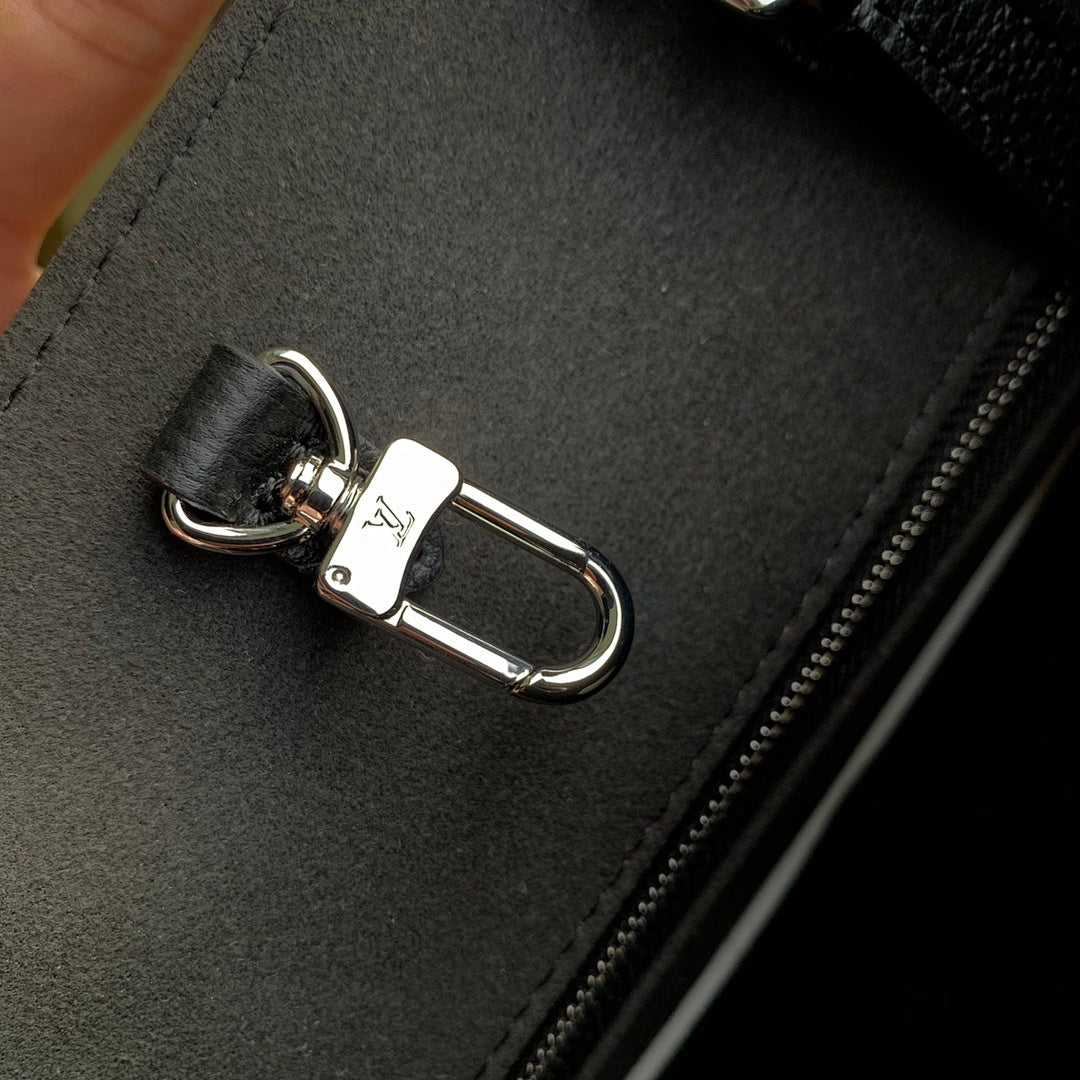 Sac à main OnTheGo – Réf. m46389