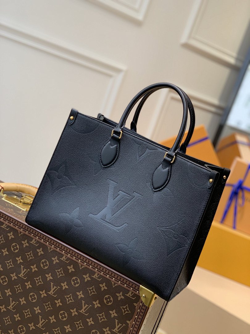 Sac à main OnTheGo – Réf. M45595