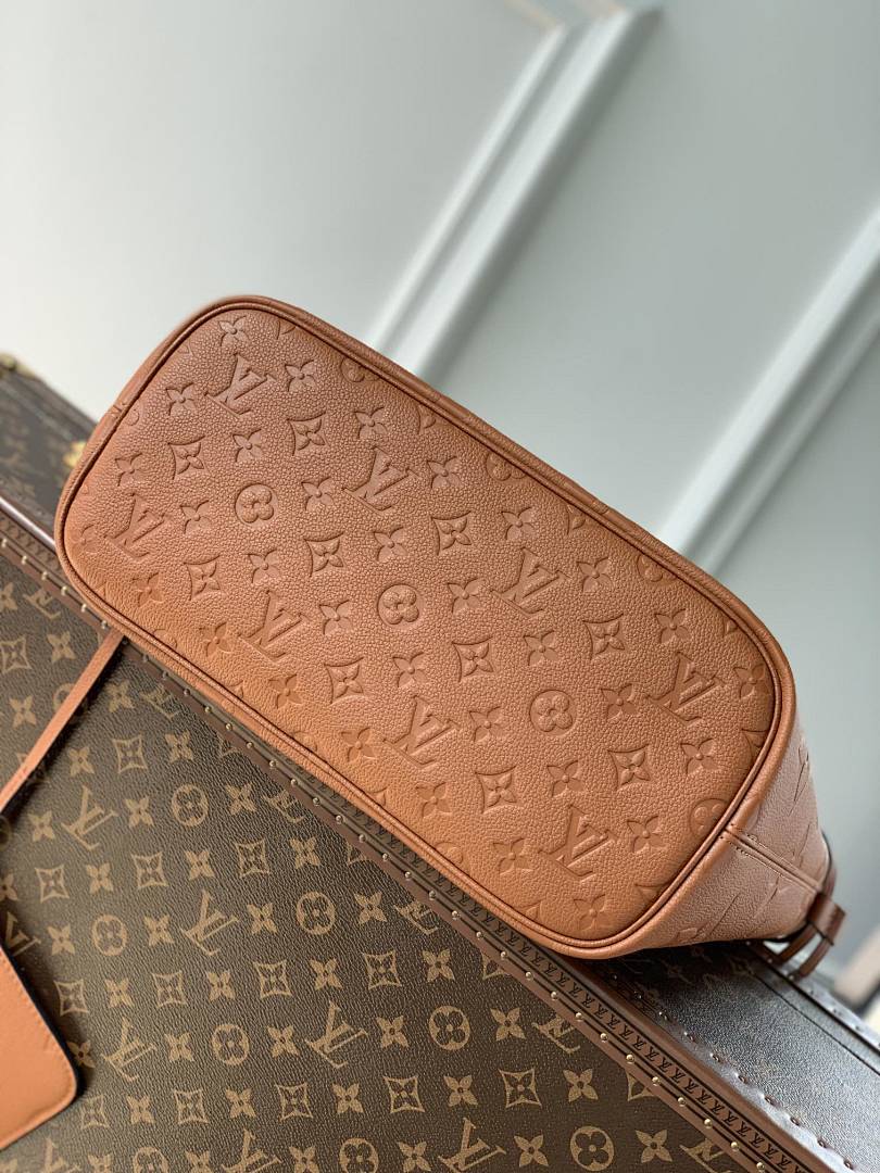 Sac à main Neverfull – Réf. M45684